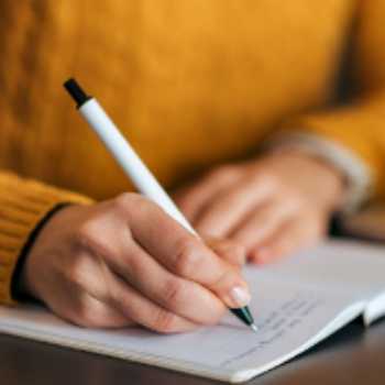 متن های کتابچۀ نویسندگی